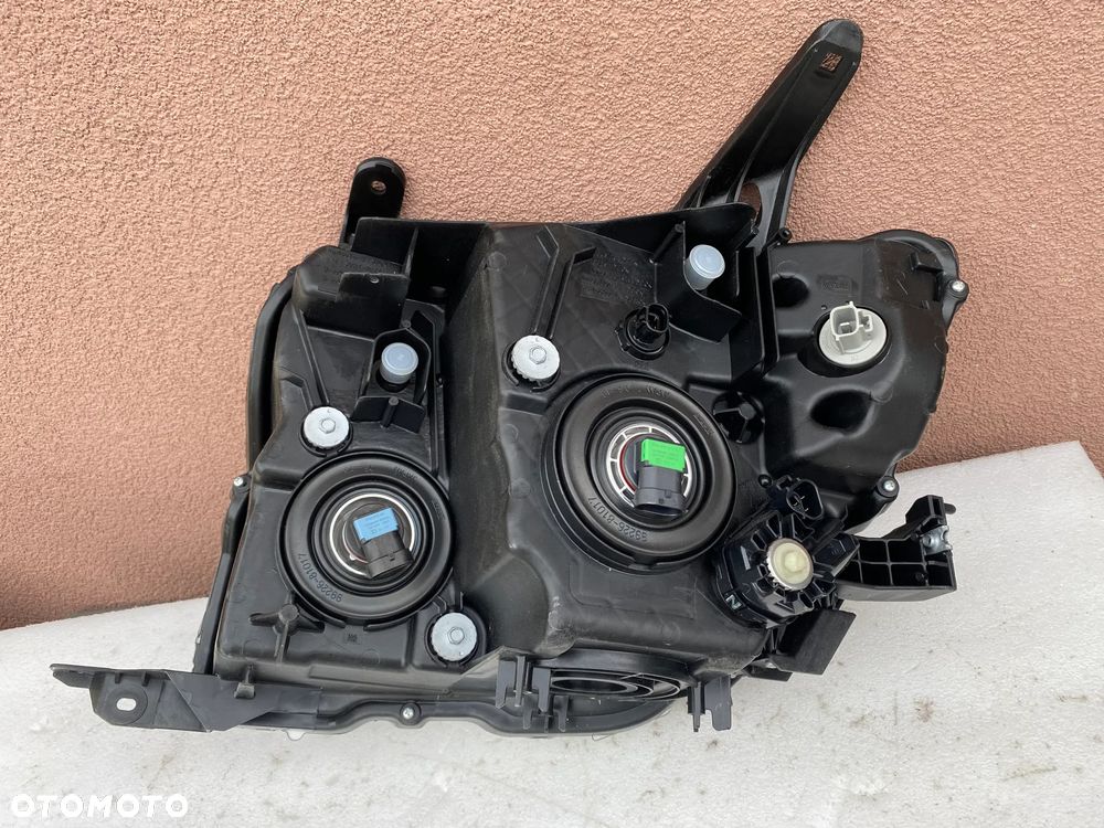 lampa mitsubishi pajero IV nowa zwykła prawa eu cała - 6