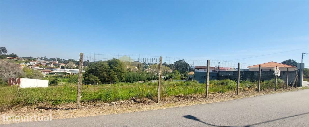 Terreno Urbano com 575 m² em Vilar Paraiso – Potencial de Construção a - Grande imagem: 3/10