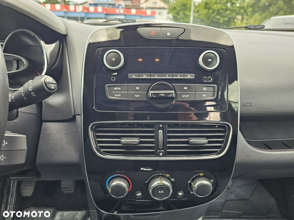 Renault Clio 0.9 TCe Life - 23