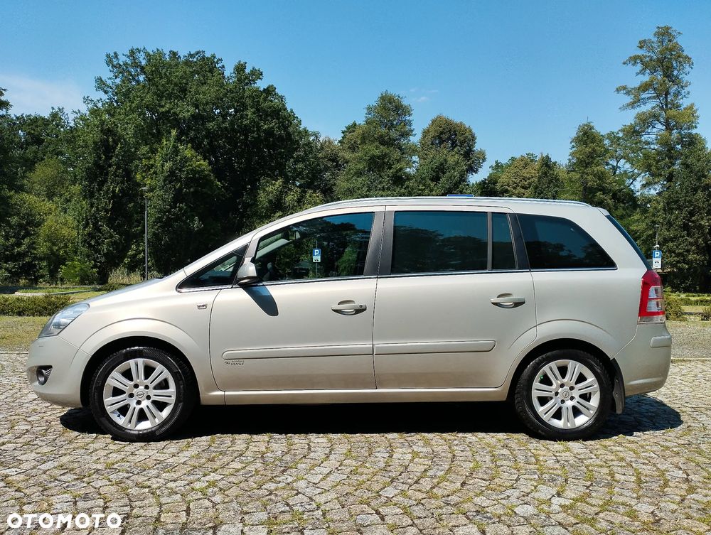 Opel Zafira 1.6 Innovation - 19