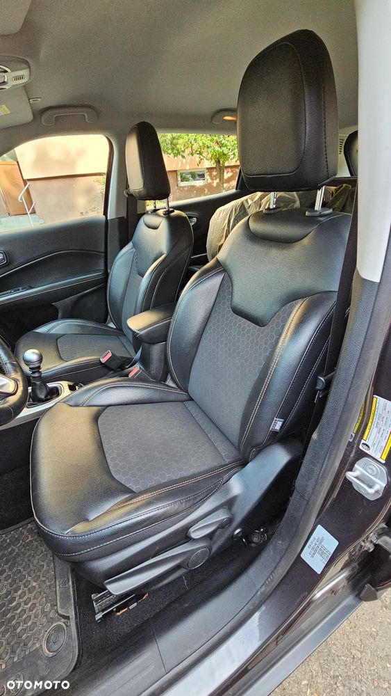 Jeep Compass 2.0 MJD Longitude 4WD S&S - 16