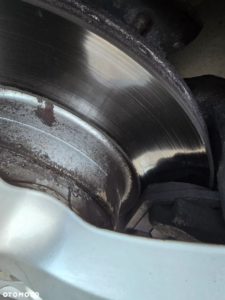 Volkswagen Golf 1.2 TSI Team - 16