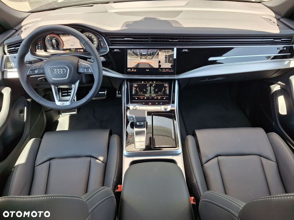 Audi Q8 - 15