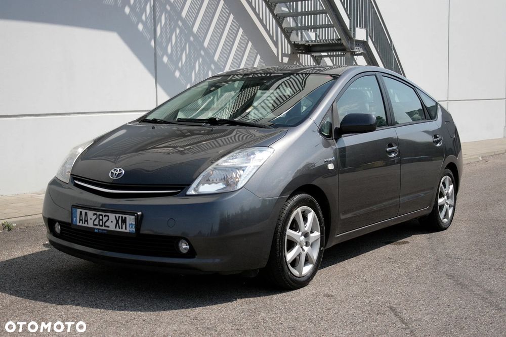 Toyota Prius 1.5 VVT-i Sol (nav) - 6