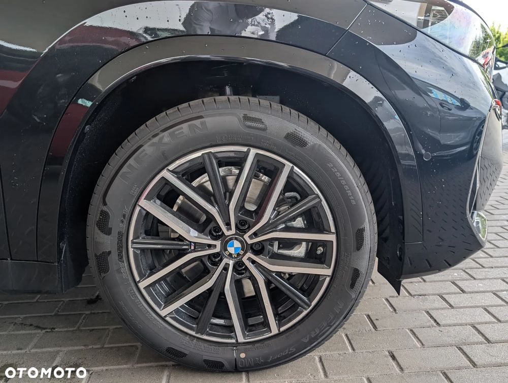 BMW X1 sDrive20i mHEV - 14