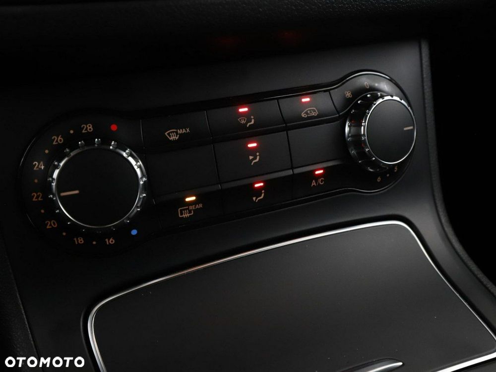 Mercedes-Benz Klasa B 180 (CDI) d 7G-DCT Urban - 27