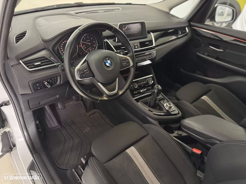 BMW 216 Gran Tourer d Line Sport - 22