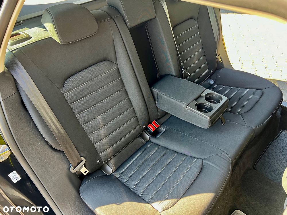 Ford Mondeo - 18