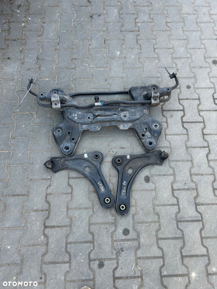 Citroen C3 III kołyska wahacz lewy prawy wózek sanki trawers - 1