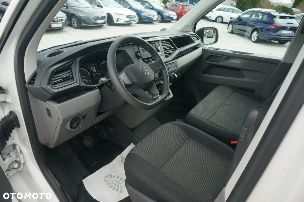 Volkswagen Transporter - 12