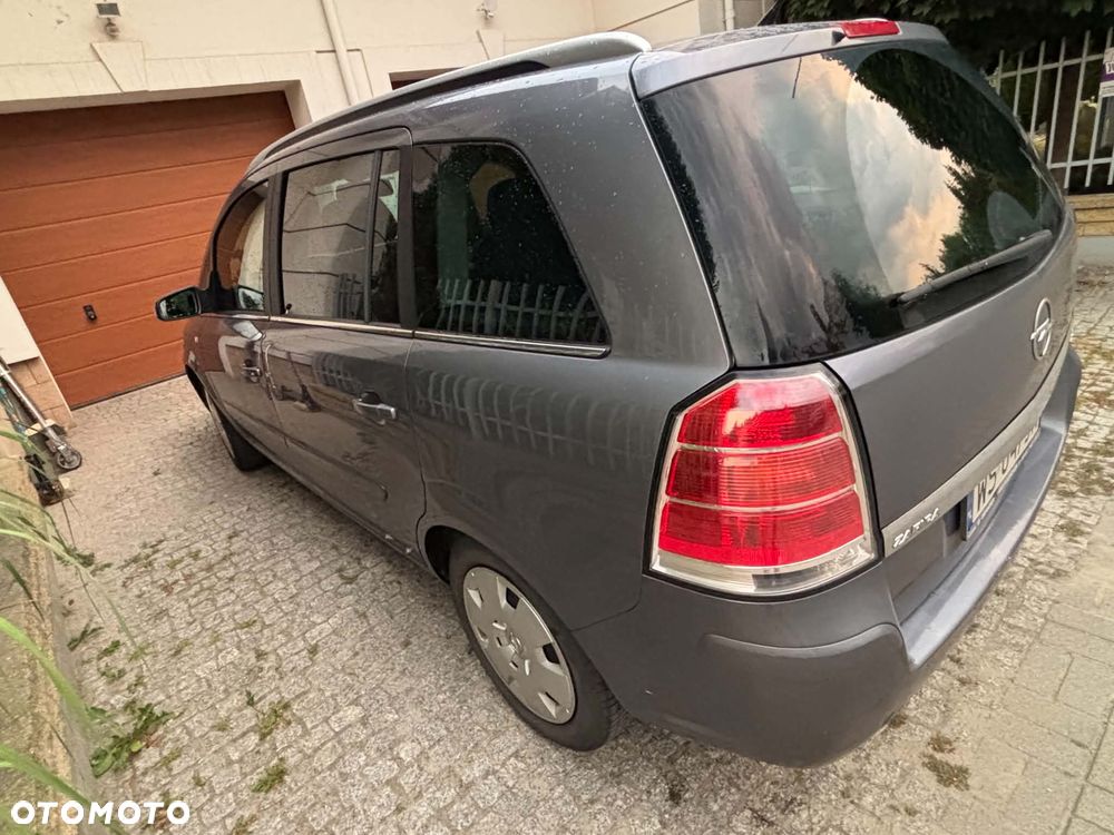 Opel Zafira 1.9 CDTI Cosmo - 9