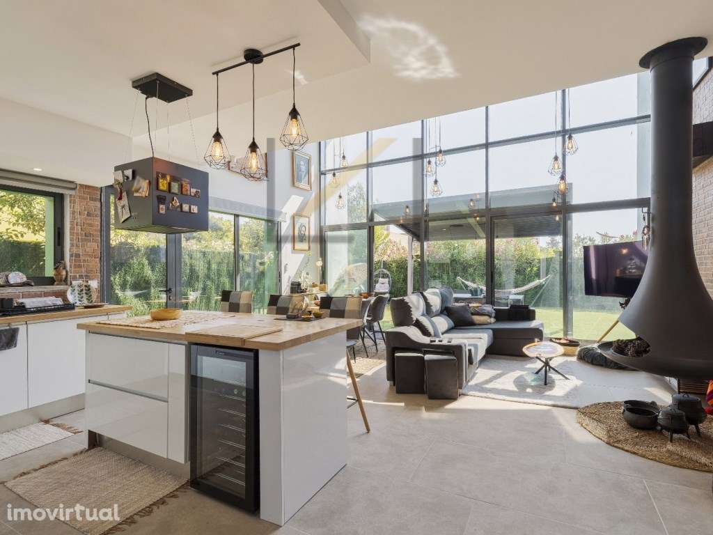 Moradia Contemporânea T1+1, na Quinta do Anjo - Remodelação Total c... - Grande imagem: 4/24