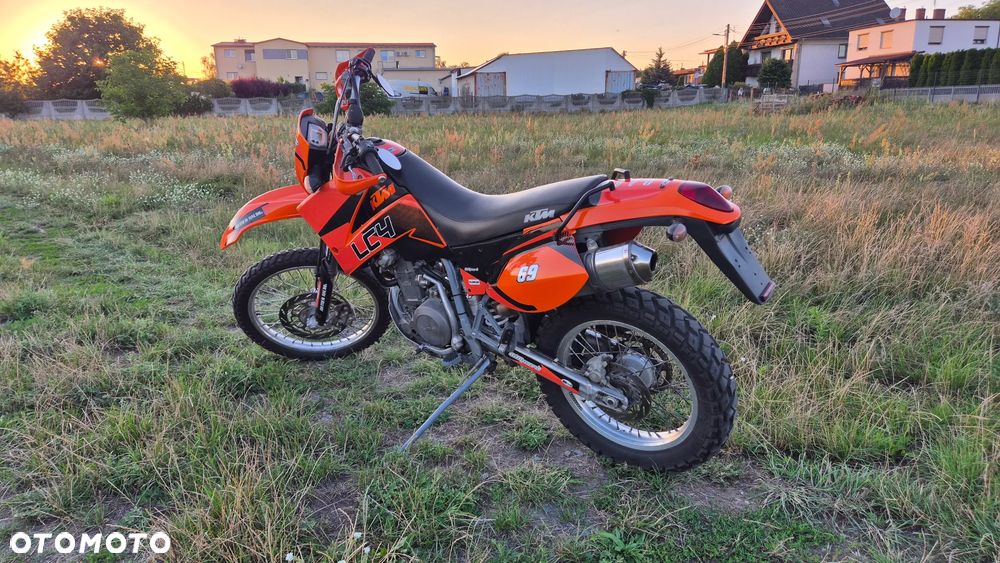 KTM LC - 8