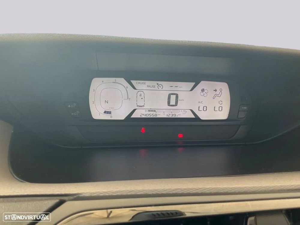 Citroën Grand C4 Spacetourer - 9