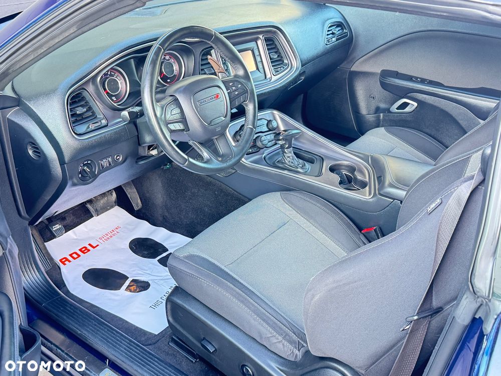 Dodge Challenger Automatik SXT Plus - 34