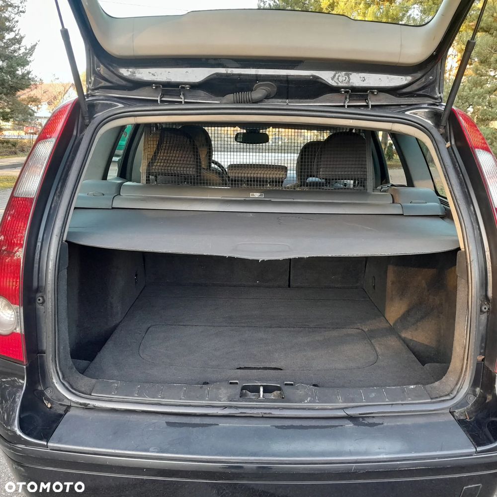 Volvo V50 2.0D DPF Momentum - 10