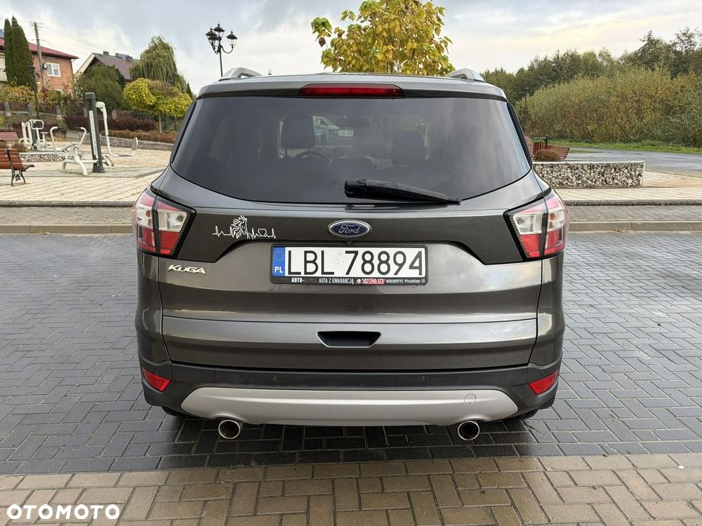 Ford Kuga - 4
