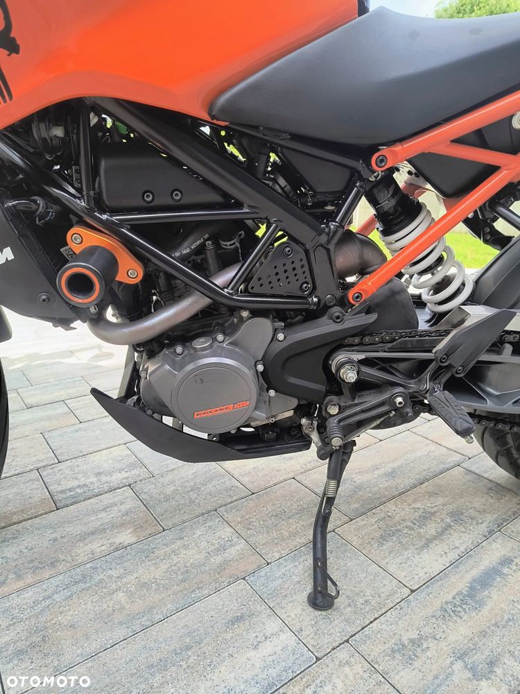 KTM Duke 125 - 13
