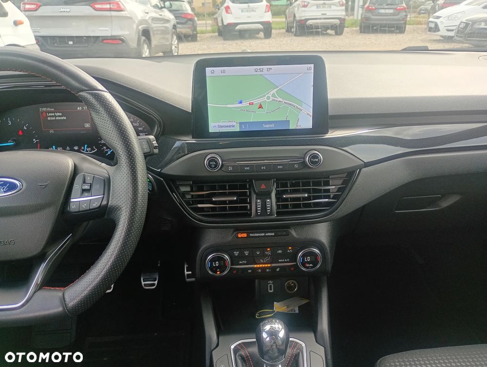 Ford Focus 2.0 TDCi ST-Line ASS - 27