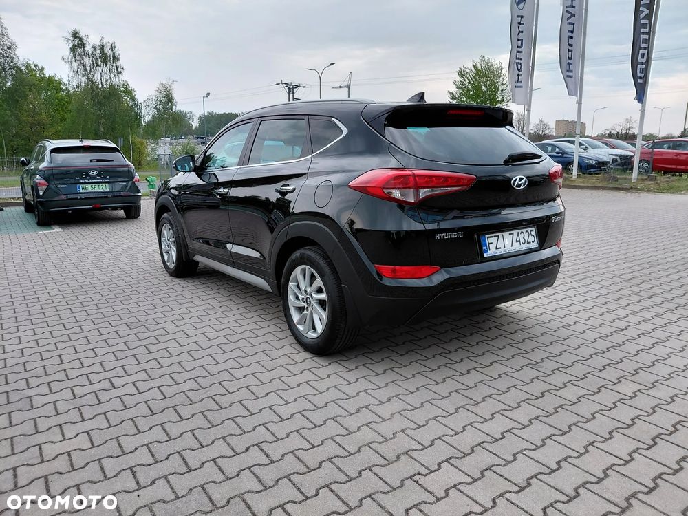 Hyundai Tucson 1.6 GDI BlueDrive Style 2WD - 3