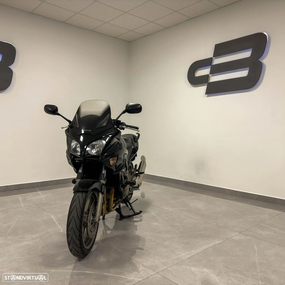 Honda CBF - 9