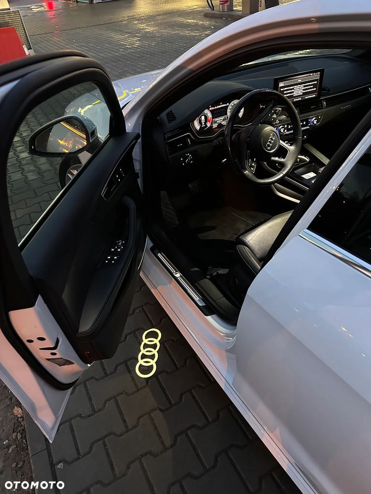 Audi A4 Limousine - 21