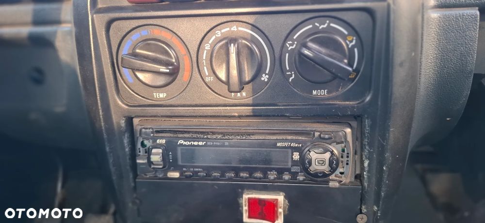 Kia Retona 2,9 TD 4X4 na części - 10