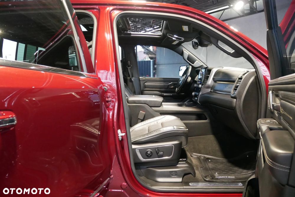 RAM 1500 5.7 Crew Cab Limited - 11
