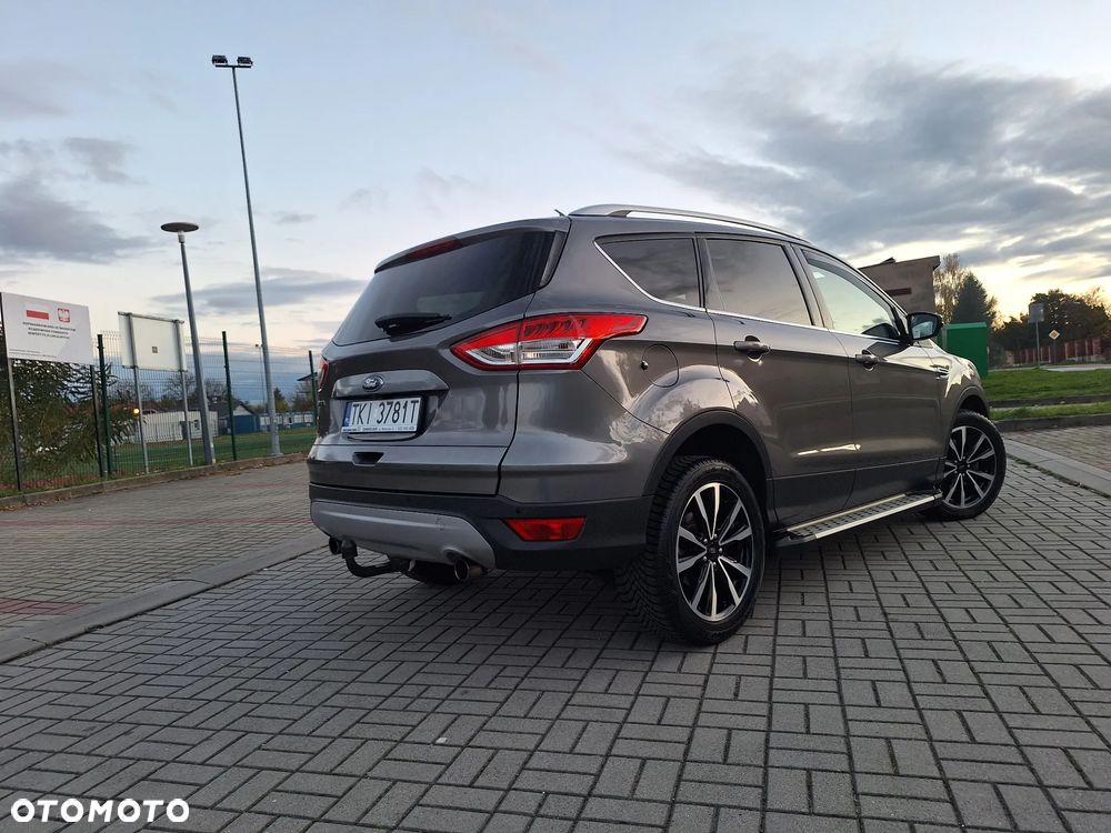Ford Kuga - 35