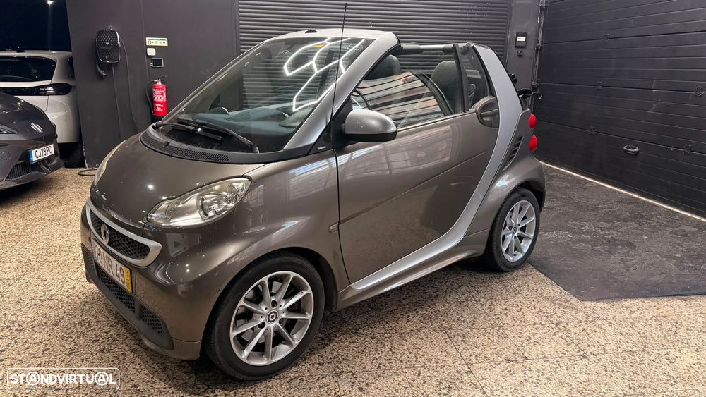 Smart Fortwo Cabrio - 4