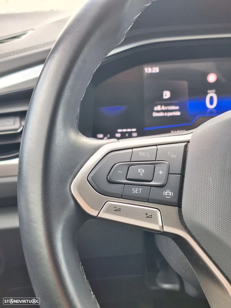 VW T-Roc 1.0 TSI Urban - 20