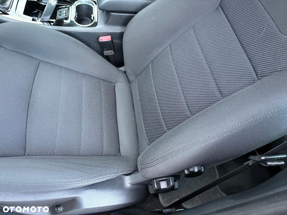 Ford S-Max - 10