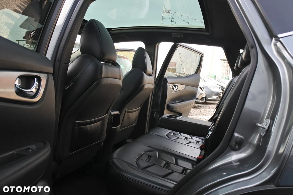 Nissan Qashqai 1.2 DIG-T TEKNA+ - 10