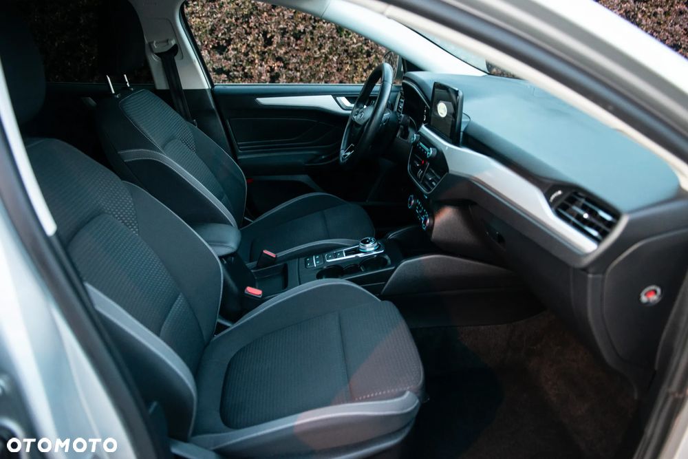 Ford Focus SW 1.5 EcoBlue S&S TITANIUM - 38