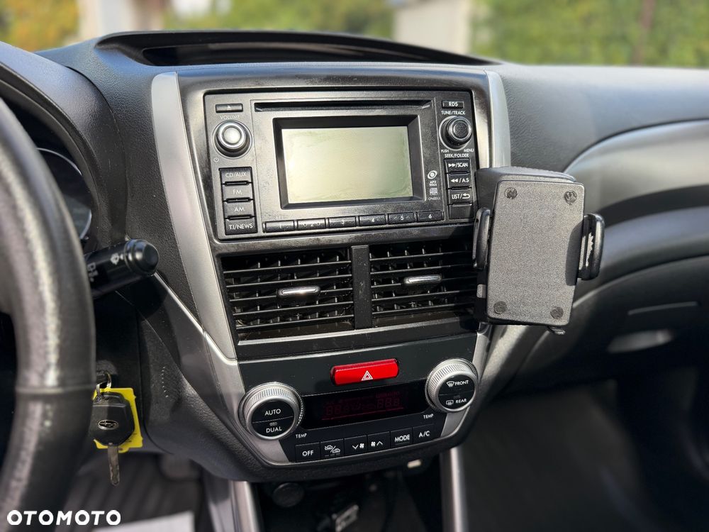 Subaru Forester 2.0X Exclusive - 16