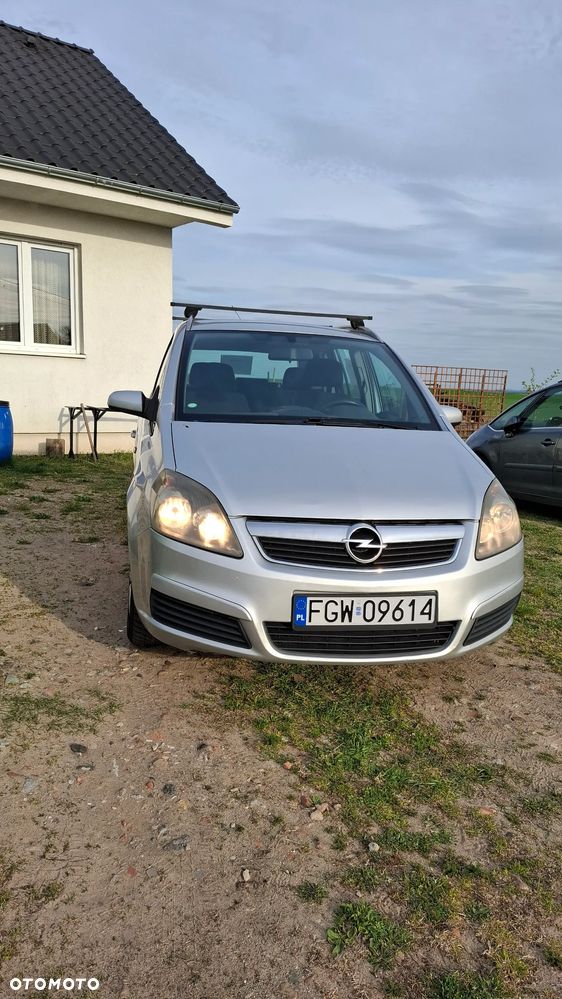 Opel Zafira 1.9 CDTI - 6