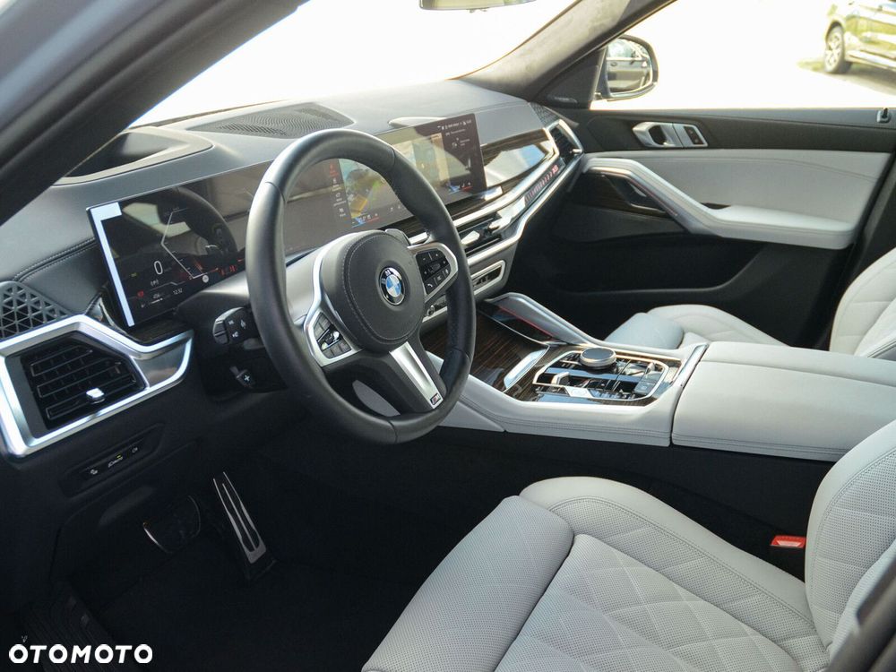 BMW X6 - 26
