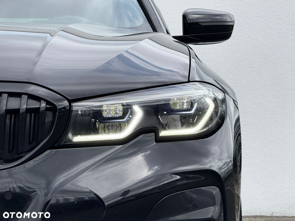 BMW Seria 3 318d Sport Line Shadow - 7