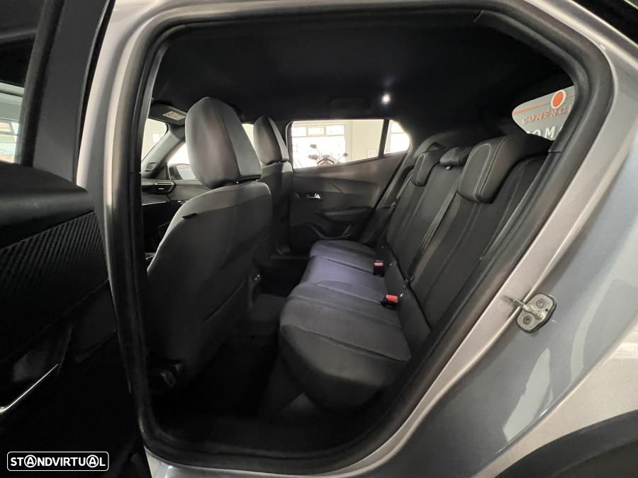 Peugeot 2008 1.2 PureTech Allure Pack - 12