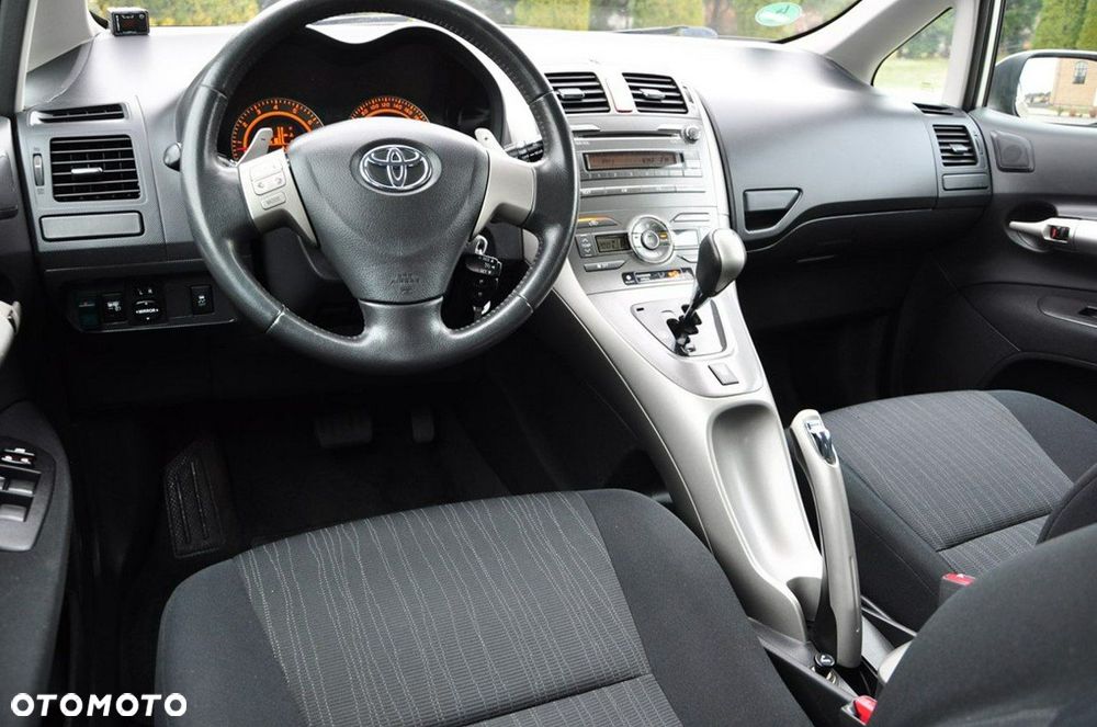 Toyota Auris - 35