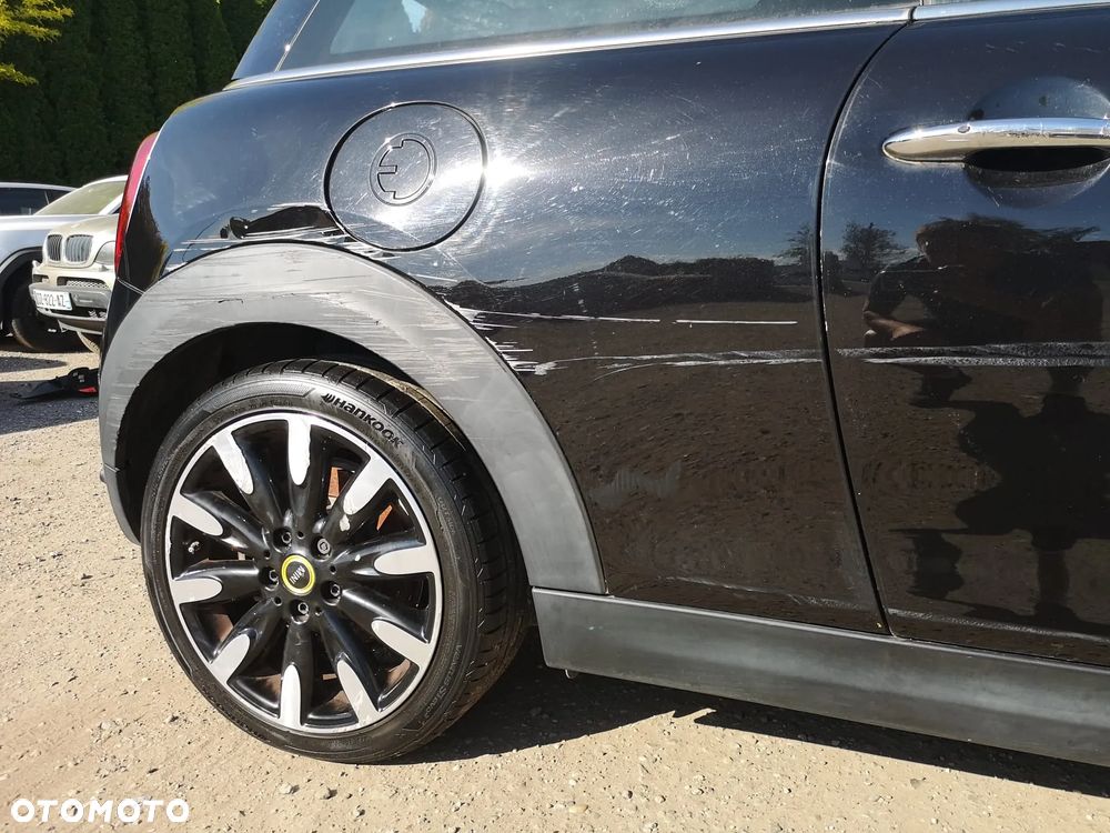 MINI Cooper SE - 23