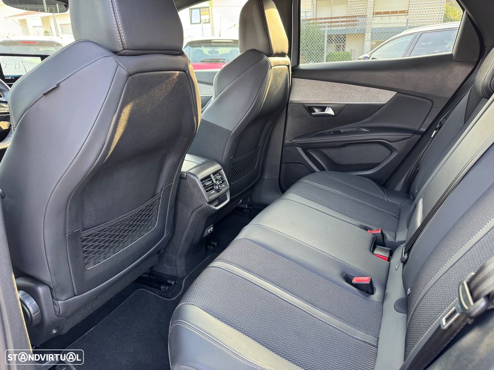Peugeot 3008 1.2 PureTech GT EAT8 - 15