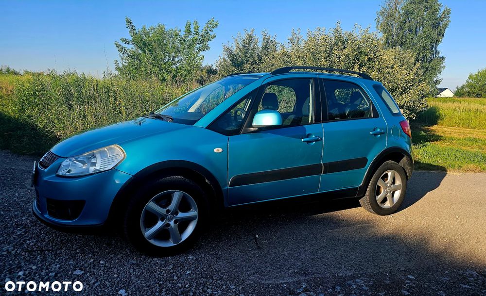 Suzuki SX4 1.6 GS/Premium - 1
