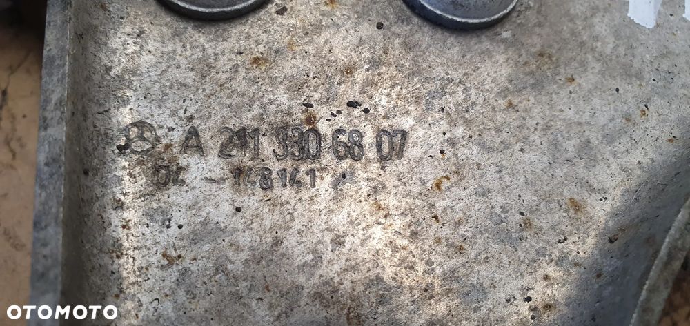 Wahacz prawy przód przedni Mercedes E-Klasa W211 A2113306807 - 5