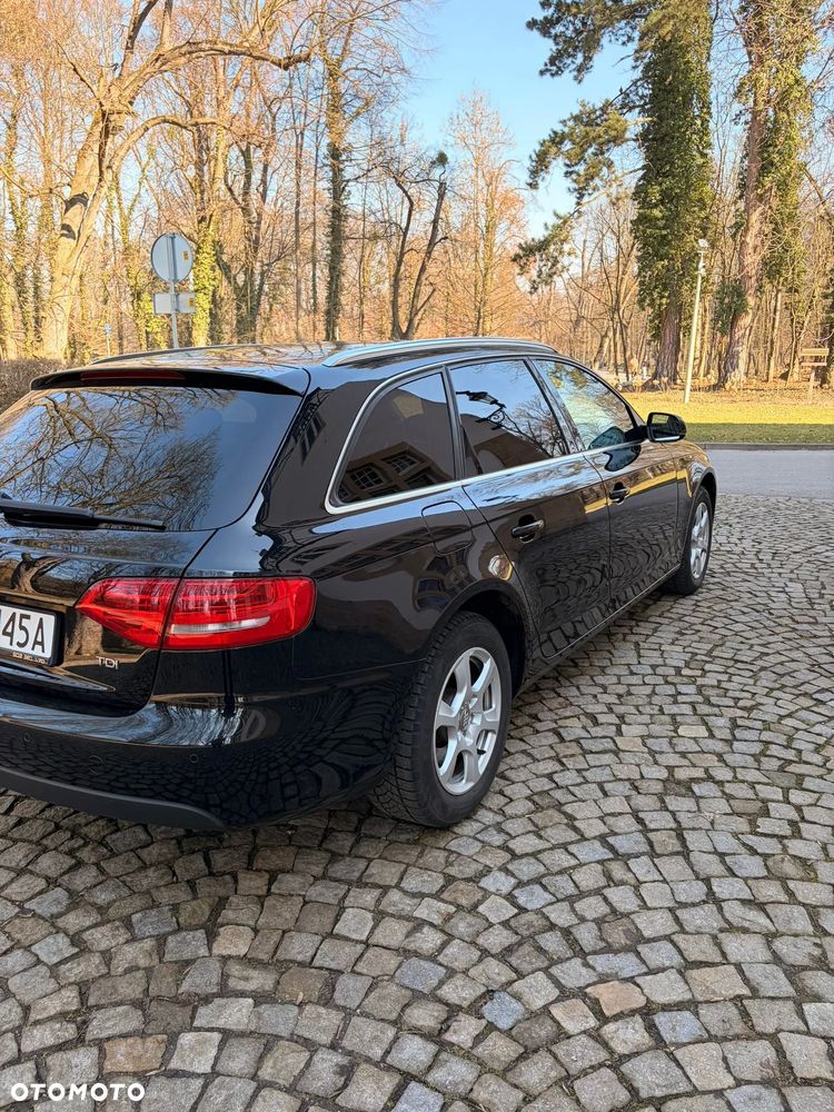Audi A4 Avant - 7