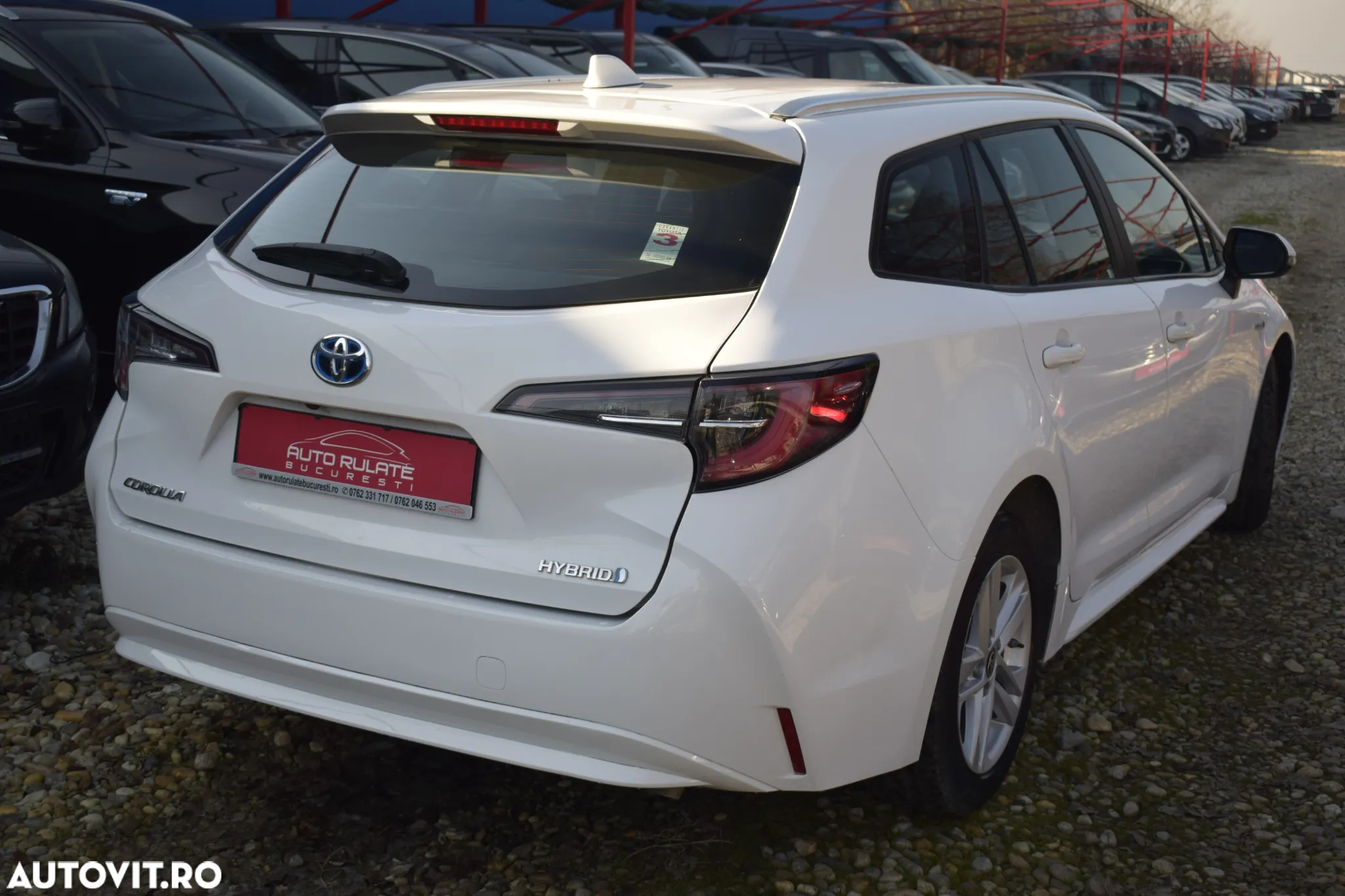 Toyota Corolla 1.8 Hybrid Business Edition - 5