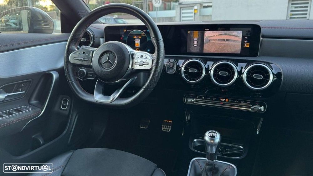 Mercedes-Benz CLA 180 d AMG Line - 14