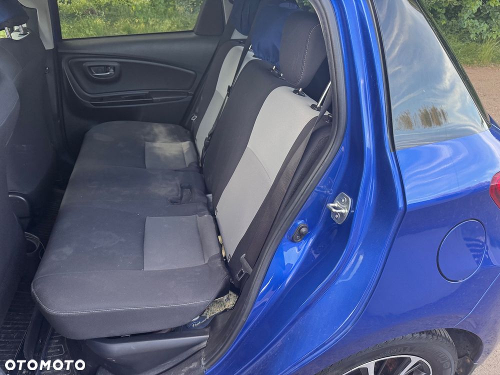 Toyota Yaris Hybrid 100 Premium - 24