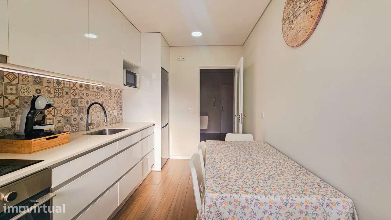 Apartamento T2 renovado, equipado e mobilado no Alto da Maia. - Grande imagem: 5/12