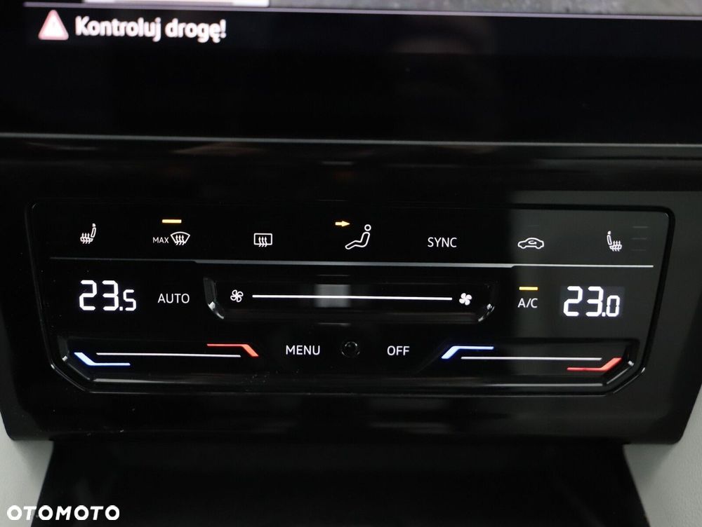 Volkswagen Passat Variant 2.0 TDI Elegance DSG - 19